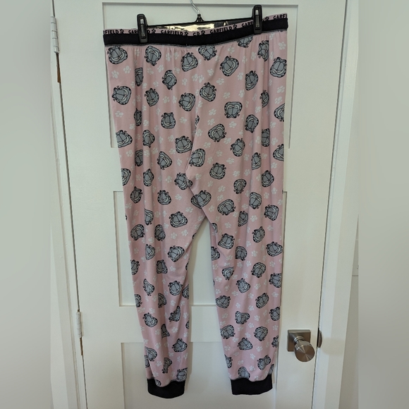 Garfield Pink XL Pajama Pants - Picture 5 of 7